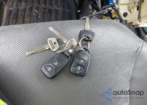 2006 Hyundai Tucson Gls/Limited z USA, uszkodzony, nr VIN KM8JN72D66U468021